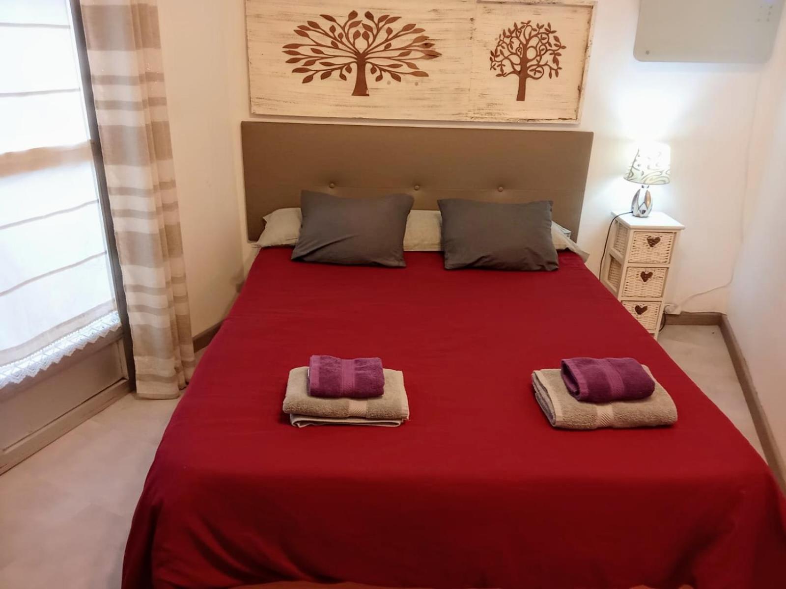 Casita Junto Al Rio En Un Entorno Natural Монфорте-де-Лемос Экстерьер фото